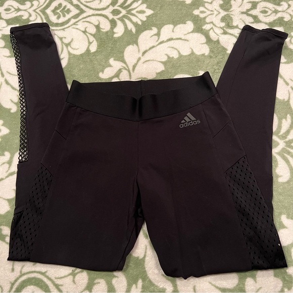 Adidas black leggings / athletic tights mesh detailing size small - Picture 1 of 13